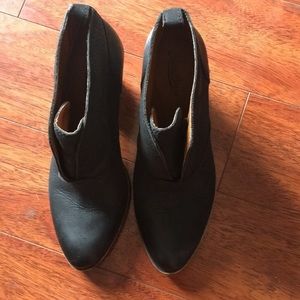 Lucky Brand Ehllen Ankle Boots